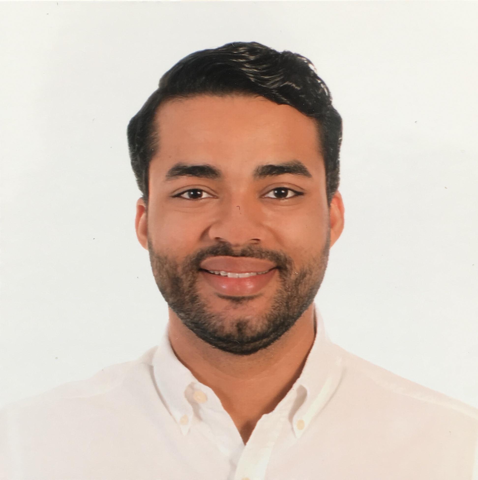 Dr. Eduardo J. Martínez Rodríguez